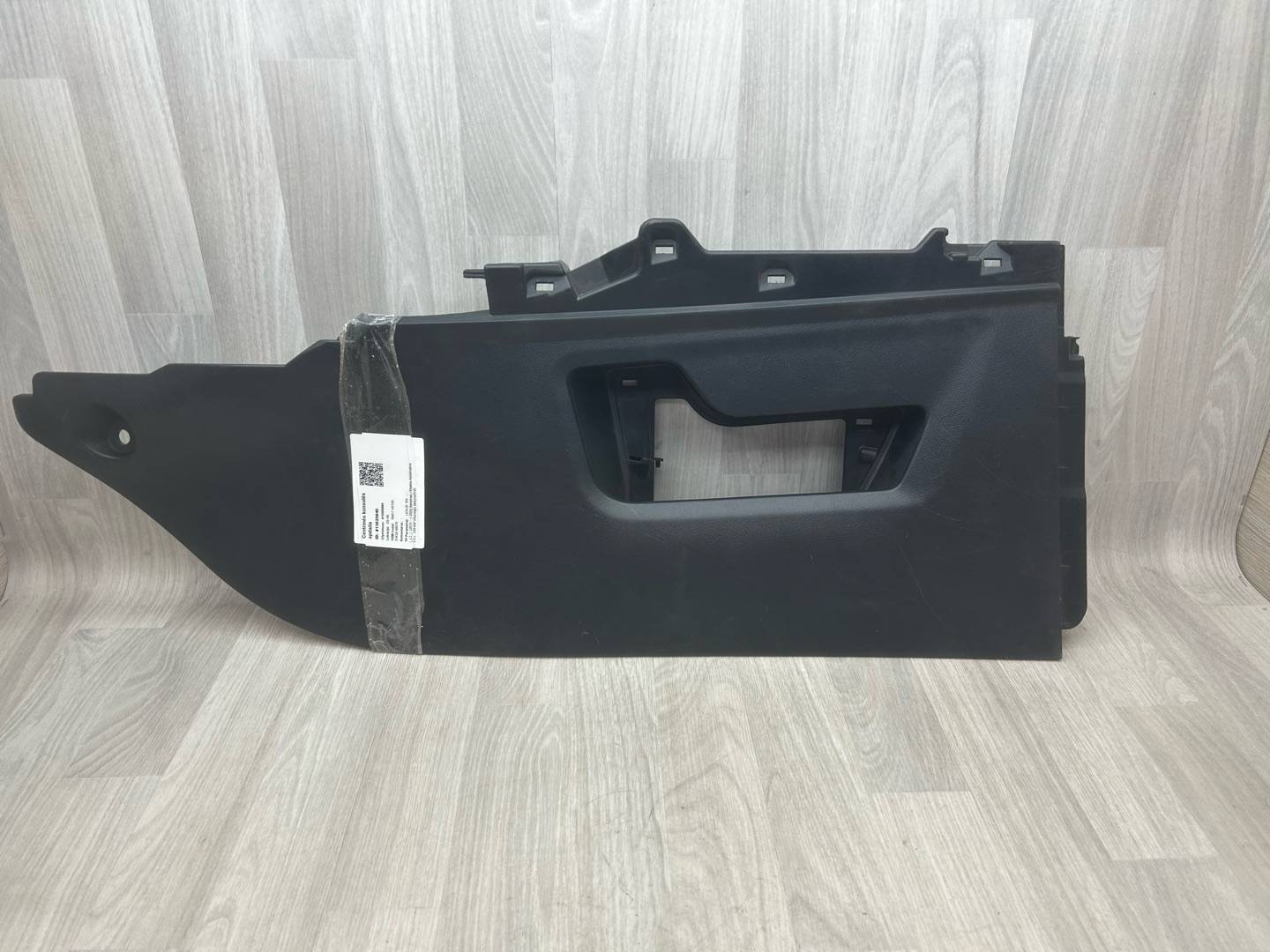 Обшивка салона Lexus RX 4 2019. Купить бу Lexus RX 4 OEM №5543848070, 5881748100