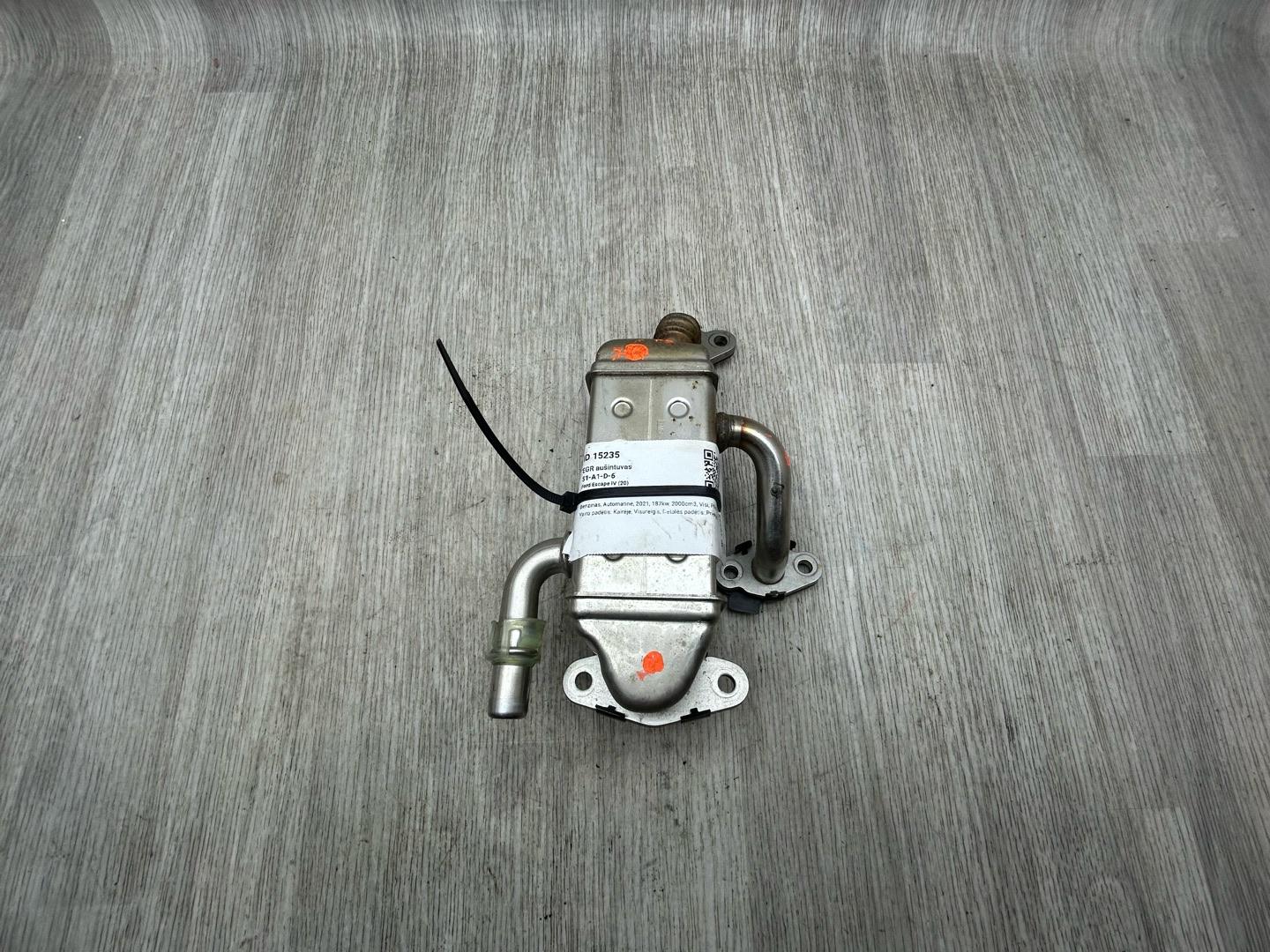 радиатор egr Ford Escape 4  CX482 2021. Купить бу Ford Escape 4  CX482 OEM №K2GE9F464AB