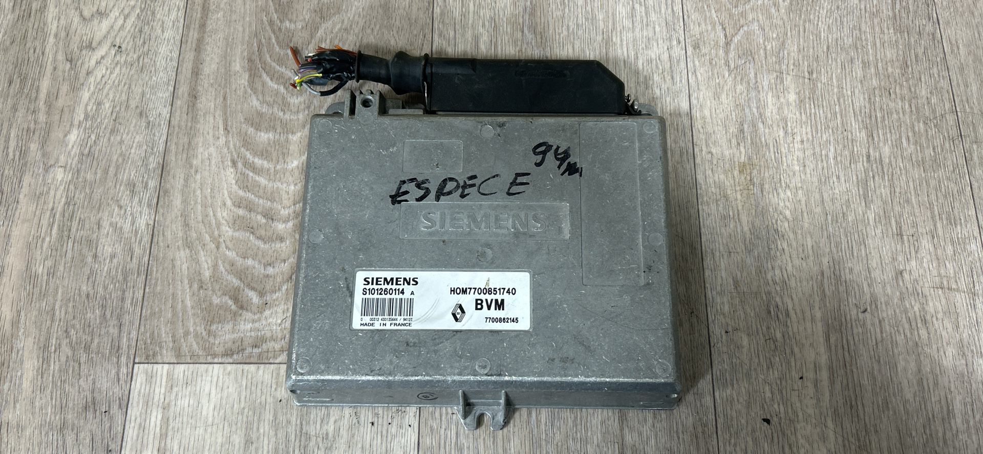 Блок управления двигателем Renault Safrane 1994. Купить бу Renault Safrane OEM №7700851740, 7700862145, S101260114A