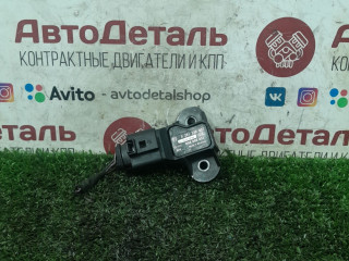 датчик давления во впускном коллекторе Volkswagen Passat B6 2009, 2.0 л., BVY, бензин, 0261230031, 06B906051