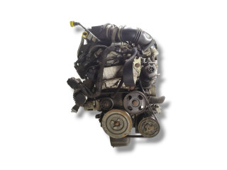 двигатель Fiat 500L 1 поколение 2014, 1.3 л., JTD, 199 B4.000, дизель, 5МКПП, verde british / 390, минивэн, передний привод, правый руль, 199B4000