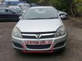 заглушка (решетка) в бампер Opel Astra H 2005, 1.7 л., CDTi, Z 17 DTL, дизель, 5МКПП, starsilber iii / 157, универсал, передний привод, правый руль, 24460271 - фото №3
