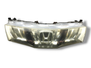 решетка радиатора Honda Civic 8 поколение FK3 2006, 2.2 л., cTDi, N22A2, дизель, 6МКПП, nighthawk black / b92p, хетчбэк 5 дв., передний привод, правый руль, 71121-SMG-E01, 0315203010, 71120-SMG-E010