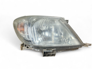 фара правая Toyota Hilux 7 поколение [рестайлинг] 2011, 2.5 л., D-4D, 2KD-FTV, дизель, 5МКПП, silver / 1c0, пикап, полный привод, правый руль, 81110-0K240