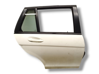 дверь задняя правая Mercedes-Benz C-Класс W204 [рестайлинг] S204 2012, 2.2 л., CDi, OM 651.913, дизель, АКПП, calcitweiss / 650, универсал, задний привод, правый руль, A2047300405, A2047302400