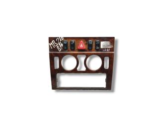 накладка декоративная Mercedes-Benz E-Класс W210/S210 [рестайлинг] 1999, 2.4 л., i, M 112.911, бензин, АКПП, серый, 702, седан, задний привод, правый руль, 2108210071