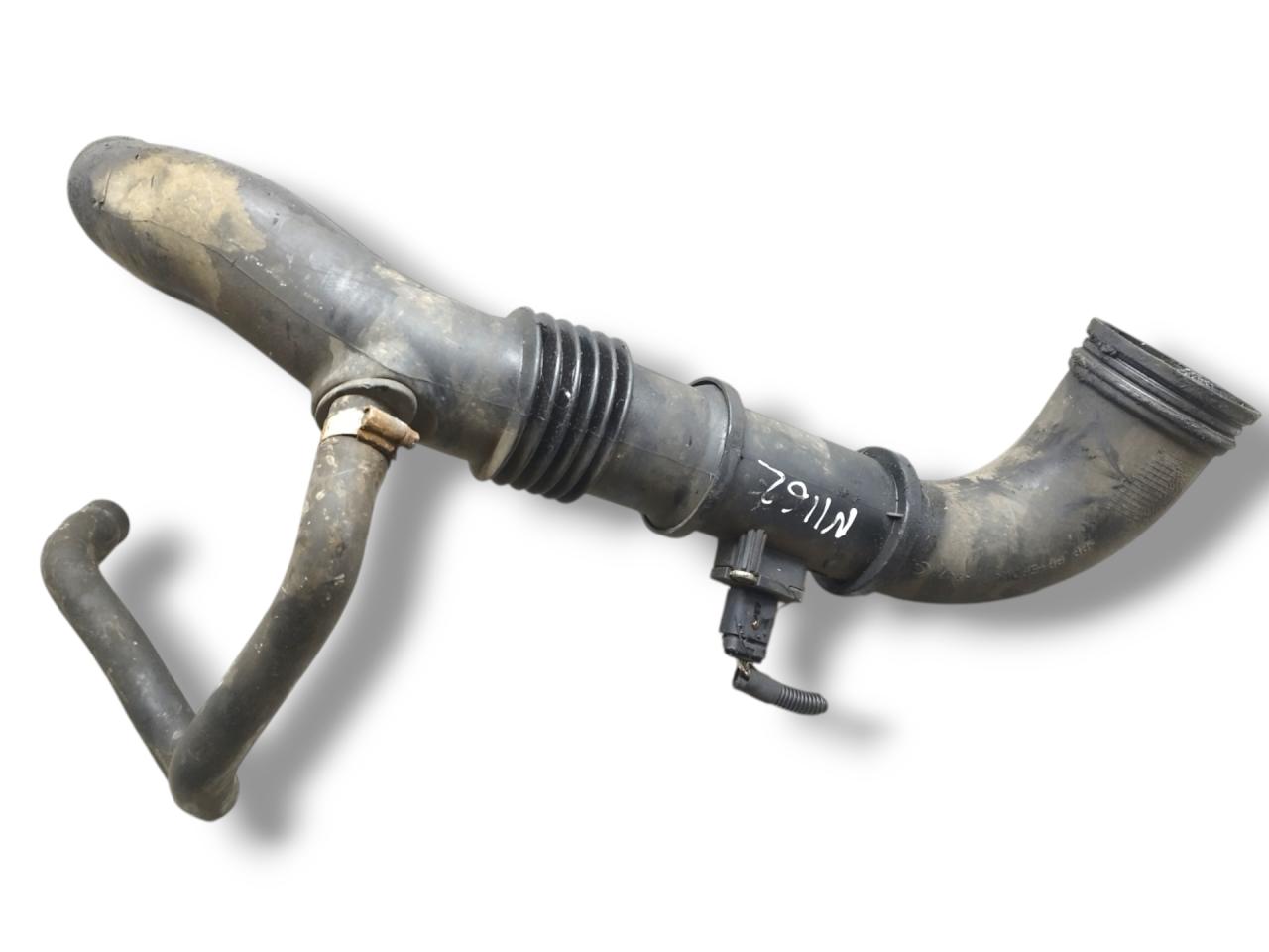 патрубок воздушного фильтра Citroen Jumper 2 поколение 2009, 2.2 л., HDi, 4HV (P22DTE), дизель, 5МКПП, blanc banquise / ewp, микроавтобус, передний привод, правый руль, 1349909080 - фото №1