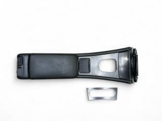 подлокотник Mercedes-Benz C-Класс W203/S203/CL203 [рестайлинг] CL203 2004, 1.8 л., Kompr, M 271.946, бензин, АКПП, iridiumsilber / 775, хетчбэк 3 дв., задний привод, правый руль, A2036805250, A2036804750, A2036806082, A2036808382, A2036831508, A2038100530, A2036804782