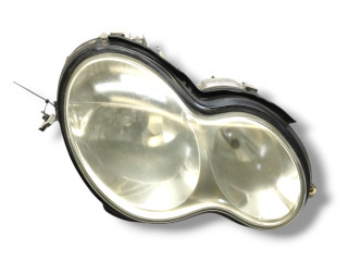 фара правая Mercedes-Benz C-Класс W203/S203/CL203 [рестайлинг] W203 2005, 1.8 л., Kompr, M 271.946, бензин, АКПП, obsidianschwarz / 197, седан, задний привод, правый руль, A2038203461, 0301166606