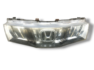 решетка радиатора Honda Civic 8 поколение FK3 2006, 2.2 л., cTDi, N22A2, дизель, 6МКПП, champagne silver / yr559m, хетчбэк 5 дв., передний привод, правый руль, 71121-SMG-E01, 0315203010, 71120-SMG-E017