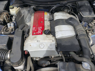 двигатель Mercedes-Benz SLK-Класс R170 [рестайлинг] R170 2001, 2.3 л., Kompr, M 111.983, бензин, АКПП, lazulithblau / 372, родстер, задний привод, правый руль, 111983, M111983