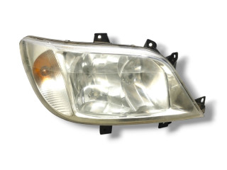 фара правая Mercedes-Benz Sprinter 1 поколение (W901-905) [рестайлинг] W903 2004, 2.1 л., CDi, OM 611.981, дизель, 5МКПП, brillantsilber / 9744, микроавтобус, задний привод, правый руль, A9018202961