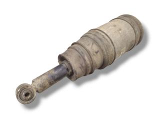 пневмостойка задняя Land Rover Discovery 3 поколение L319 2004, 2.7 л., TD, 276DT, дизель, 6МКПП, zambesi silver / 737, внедорожник 5 дв., полный привод, правый руль, AH22-18W002-AC