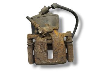 суппорт задний правый Volkswagen Passat B7 2011, 2.0 л., TDi PD, CFFB, дизель, 6МКПП, reflex silver / la7w, седан, передний привод, правый руль, 5N0615404