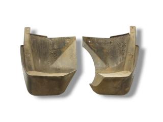 брызговик Honda CR-V 2 поколение [рестайлинг] RD8 2005, 2.0 л., i-VTEC, K20A4, бензин, АКПП, satin silver / nh623m, внедорожник 5 дв., полный привод, правый руль, 75830-S9A-9010-M1, 75820-S9A-9010-M1