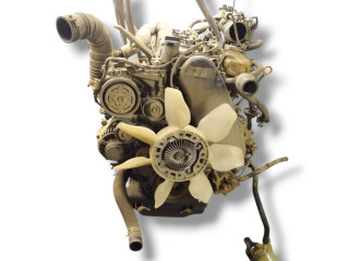 двигатель Toyota Hilux 7 поколение [рестайлинг] KUN25 2011, 2.5 л., D-4D, 2KD-FTV, дизель, 5МКПП, silver / 1c0, фургон, полный привод, правый руль, 2KD-FTV