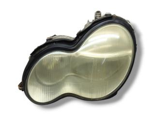 фара левая Mercedes-Benz C-Класс W203/S203/CL203 W203 2003, 2.2 л., CDi, OM 611.962, дизель, АКПП, jaspisblau / 345, седан, задний привод, правый руль, A2038200761