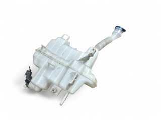 бачок омывателя Mazda 6 GJ [рестайлинг] GJ 2015, 2.2 л., TD, SHY1, дизель, 6МКПП, snowflake white / 25d, седан, передний привод, правый руль, GHR167480