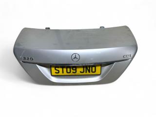 крышка багажника (дверь 3-5) Mercedes-Benz S-Класс W221 2009, 3.0 л., CDi, OM 642.930, дизель, АКПП, iridiumsilber / 775, седан, задний привод, правый руль, A2217500275