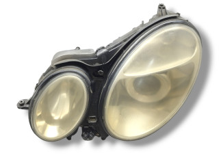 фара левая Mercedes-Benz E-Класс W211/S211 2004, 2.2 л., CDi, OM 646.961, дизель, АКПП, brillantsilber / 744, седан, задний привод, правый руль, A2118201561