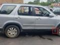 брызговик Honda CR-V 2 поколение [рестайлинг] RD8 2005, 2.0 л., i-VTEC, K20A4, бензин, АКПП, satin silver / nh623m, внедорожник 5 дв., полный привод, правый руль, 75810-S9A-9010-M1, 75800-S9A-9010-M1 - фото №4
