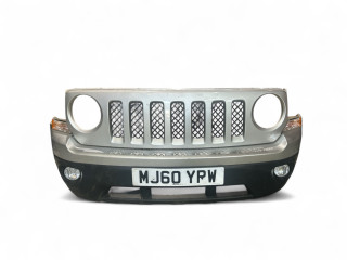 бампер передний Jeep Patriot 1 поколение [рестайлинг] MK 2011, 2.2 л., CRD, ENE, дизель, 6МКПП, bright silver / ps2, внедорожник 5 дв., полный привод, правый руль, 68091521AA, 68091528AA, 68091526AA