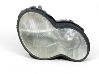 фара правая Mercedes-Benz C-Класс W203/S203/CL203 W203 2003, 1.8 л., Kompr, M 271.946, бензин, АКПП, travertinbeige / 693, седан, задний привод, правый руль, A2038200861, 0301166602