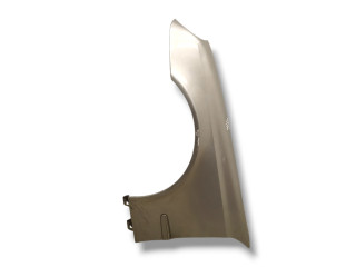 крыло переднее левое Mercedes-Benz E-Класс W211/S211 2005, 3.0 л., CDi, OM 642.920, дизель, АКПП, cubanitsilber / 723, седан, задний привод, правый руль, A2118801318, A2118800718