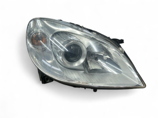 фара правая Mercedes-Benz B-Класс W245 [рестайлинг] 2008, 2.0 л., CDi, OM 640.941, дизель, вариатор, polarsilber / 761, минивэн, передний привод, правый руль, A1698208061, 0301247602