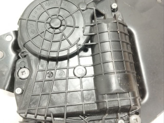 замок двери задней левой BMW 6 серия G32 2019, 4.0 л., дизель, 7276321