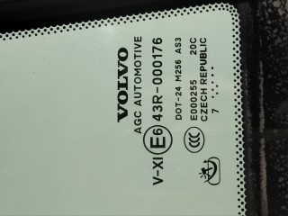 стекло двери задней правой Volvo XC90 2 поколение 2019, 2.0 л., дизель, АКПП