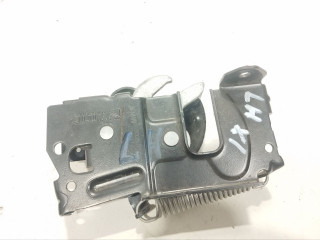 замок капота BMW X1 F48 [рестайлинг] 2020, 2.0 л., дизель, АКПП, внедорожник 5 дв., 7300570