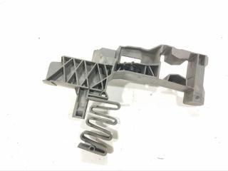 крепление фары левой Audi A6 C8 2019, 3.0 л., дизель, универсал, 4K0805607