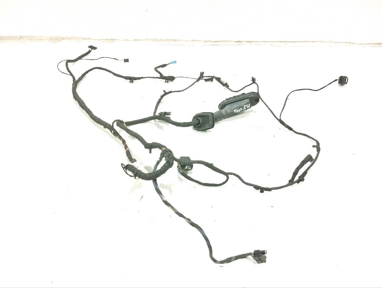 дверная проводка BMW 6 серия G32 2019, 4.0 л., дизель, 9355615 - фото №1