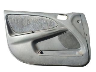обшивка двери передняя левая Toyota Avensis 1 поколение (T220) 1999