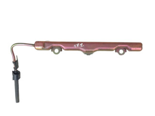 топливная рампа Toyota Avensis 2 поколение (T250) 2006, 1.8 л., 1ZZ-FE, бензин