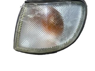 поворотник левый Nissan Sunny N14 1993