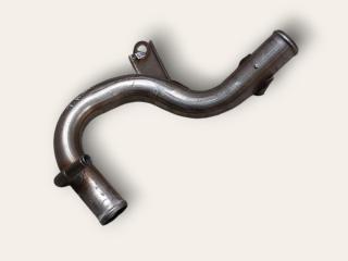 трубка охлаждающей жидкости Toyota Prius 3 поколение 2010, 1.8 л., гибрид