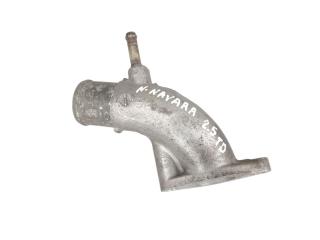 фланец (тройник) системы охлаждения Nissan Navara D22 2001, 2.5 л., дизель