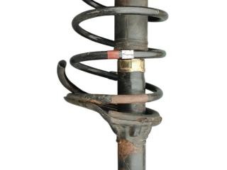 стойка передняя левая Mitsubishi Space Star 1 поколение 2001, 1.3 л., бензин, MR913130