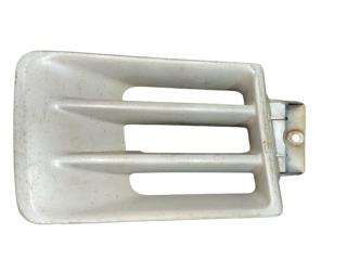 заглушка (решетка) в бампер Mitsubishi Space Wagon 3 поколение (Typ N50) 2001, MR322342