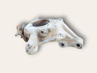 кулак поворотный левый Toyota Prius 3 поколение 2010, 1.8 л., гибрид