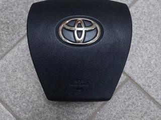 подушка безопасности водителя Toyota Prius V 1 поколение 2015