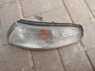 поворотник левый Mazda 626 3 поколение [рестайлинг] 1994, 2.0 л., дизель, МКПП, хетчбэк 5 дв., 21061612