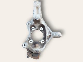 кулак поворотный правый Toyota Prius 3 поколение 2010, 1.8 л., гибрид