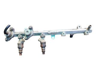 форсунка Renault Safrane 1 поколение 1995, 2.2 л., бензин, МКПП, хетчбэк 5 дв., 0280150831