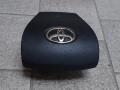 подушка безопасности водителя Toyota Prius V 1 поколение 2015 - фото №3