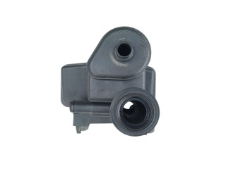 маслоотделитель (сапун) Suzuki Grand Vitara 2 поколение 2006, 1.9 л., F9QB, дизель, 8200279414