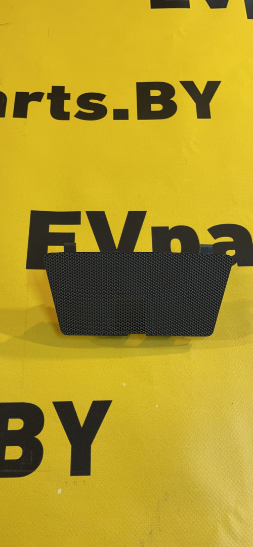 кронштейн (крепление) Tesla Model 3 1 поколение (2017 - 2026), 1516779-00-C - фото №1