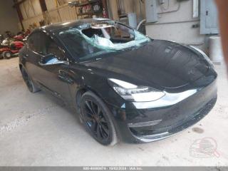 Tesla Model 3 1 поколение